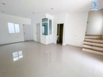 ******ทาวน์เฮ้าส์มือสองย่านนนทบุรี ม.ชวนชื่นทาวน์ กาญจนาฯ-บางใหญ่ เนื้อที่กว้างขวางถึง 21.4 ตร.ว. ฟังก์ชันจัดเต็มถึง 4 ห้องนอน 3 ห้องน้ำ 2 ที่จอดรถ บ้านสภาพดี พร้อมอยู่ บนทำเลยอดเยี่ยม ใกล้เซ็นทรัลเวสต์เกต และทางด่วน "ศรีรัช" ในราคาถูกสุด!